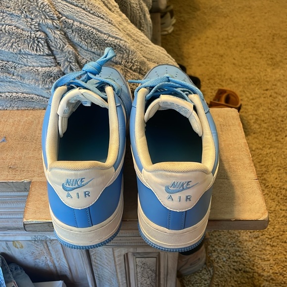 University Blue Air Force 1 Low - Picture 4 of 5